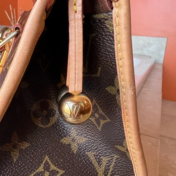 SOLD Louis Vuitton Popincourt Monogram Top Handle Handbag - Picture 7 of 15